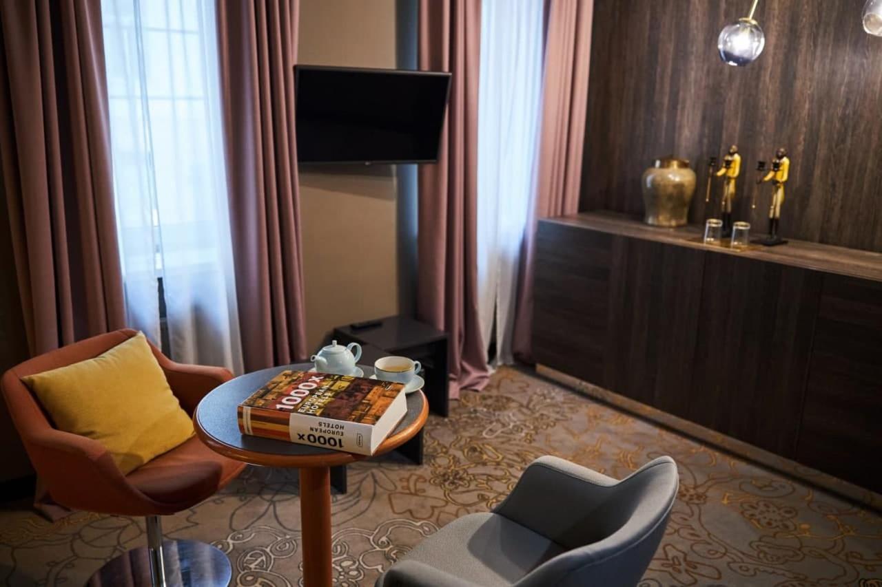 Vozdvyzhensky Boutique Hotel Kiev Extérieur photo