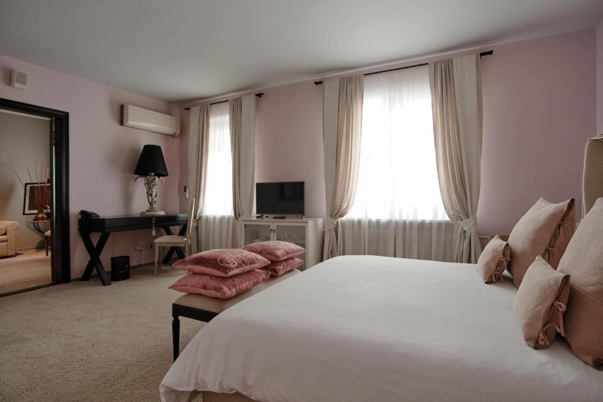 Vozdvyzhensky Boutique Hotel Kiev Extérieur photo