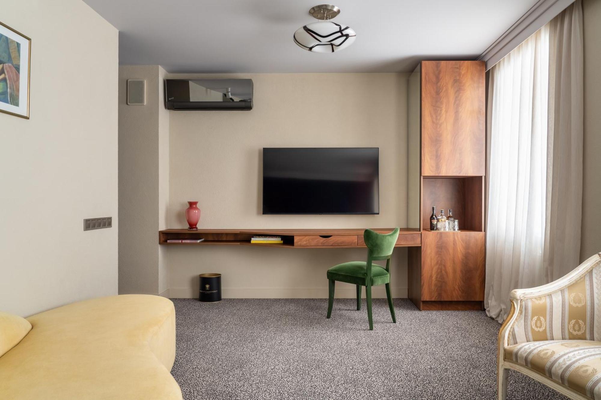 Vozdvyzhensky Boutique Hotel Kiev Extérieur photo